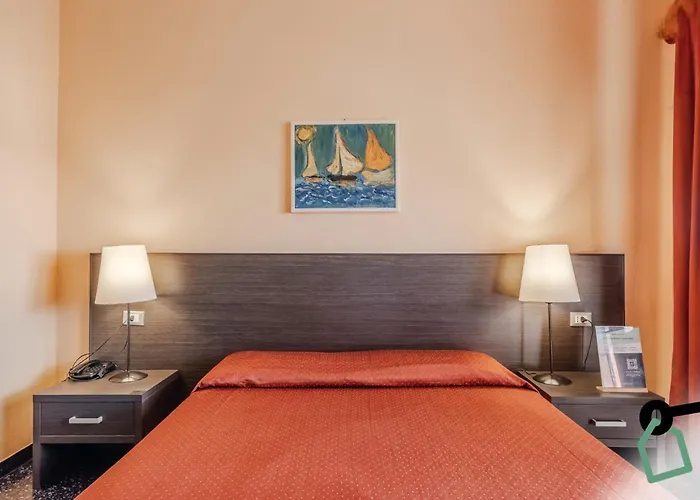 Hotiday Collection - 3* Варацце