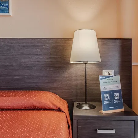 Hotel Hotiday Collection -