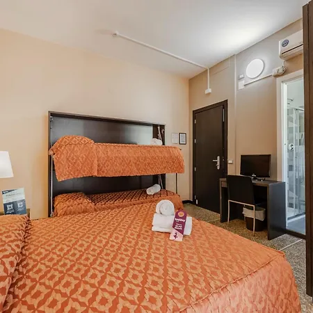 Hotiday Collection - 3* Varraze