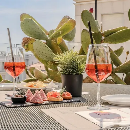 Hotel Hotiday Collection - 3*