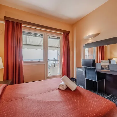 Hotel Hotiday Collection -